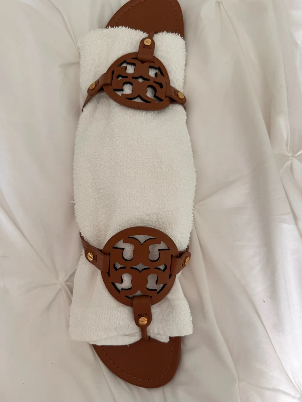 Tory Burch Miller Brown Leather Logo Thong Sandals Size 9